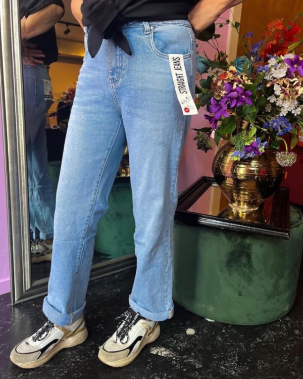 Le mari straight legg jeans 2 Le mari straight legg jeans 2